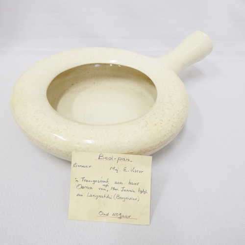 Bed-pan with note older than 110 years - Bed-pan is older than 110 years