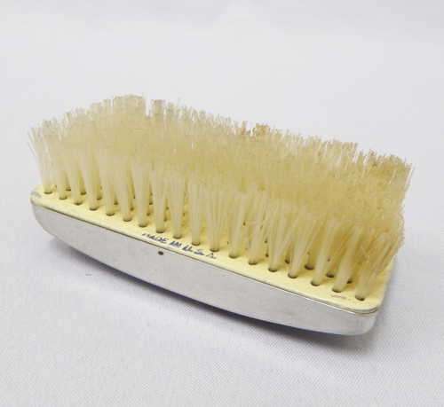 Vintage mens brush in excellent condition - Made in USA