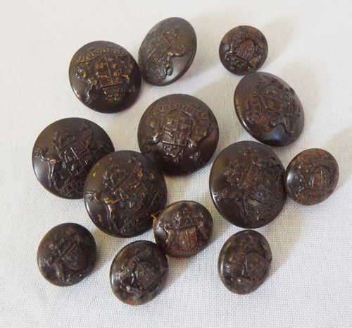 Set of SA Union buttons - 7 Large, 6 Small