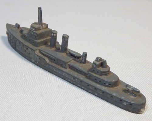 Tootsie Toy K880 model ship