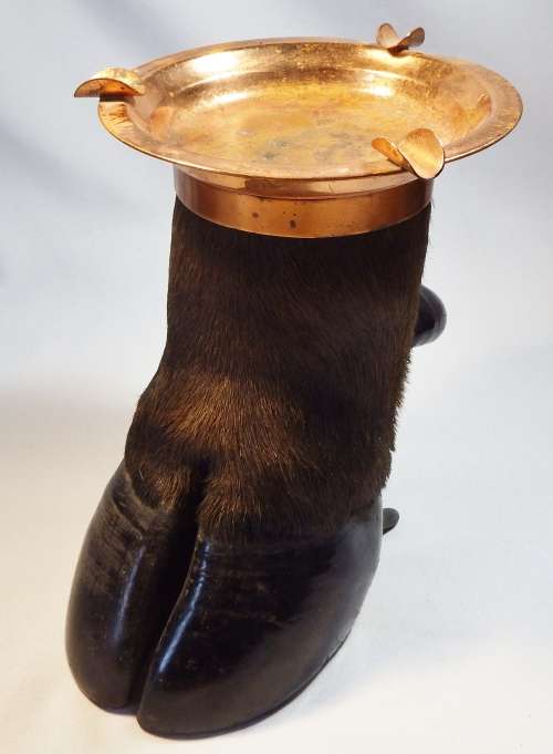 Vintage Rhodesian Buffalo foot ashtray dating from the early 1960's