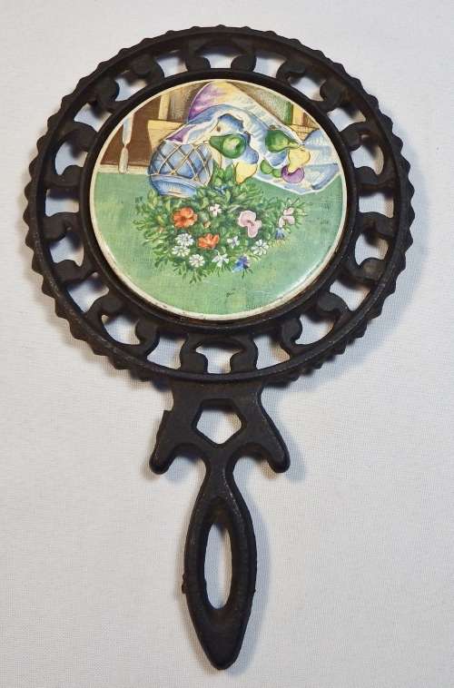 Vintage cast iron Trivet (Pot stand) made in Japan