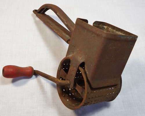 Vintage Mouli grater for nuts, cheese, bread and nutmeg