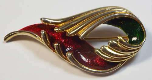 Vintage costume jewellery brooch