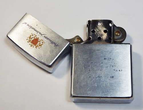 Rothmans International Zippo lighter