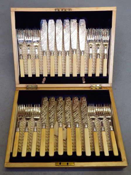 Vintage Bone handle fish cutlery set in wooden case with sheffield sterling silver ring