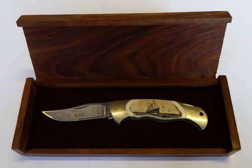 Boker RMS Titanic limited edition knife no 1901 of 3000 in presentation case