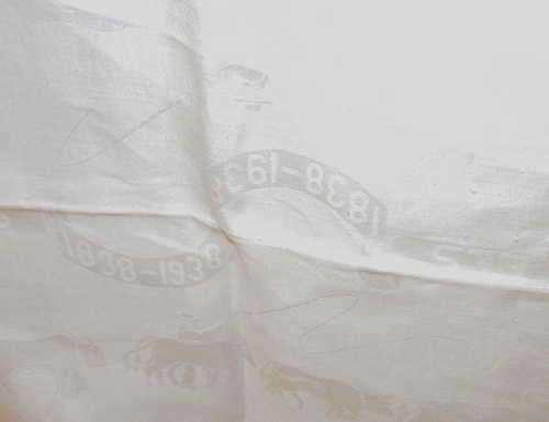 1838-1938 Centenary of the Great Trek ( Groot Trek) - Table cloth and 6 serviettes
