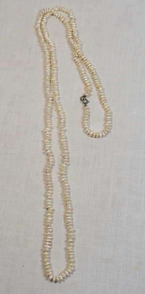 String of freshwater pearls necklace - 85 cm