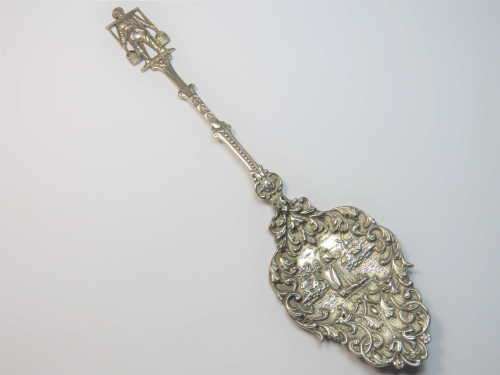 Herman Hooikaas Dutch silverplated cake lifter