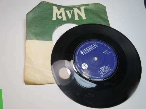 `Goeienag moeder, goeienag` and `Dankie` by Lance James 45 RPM LP - Light wear