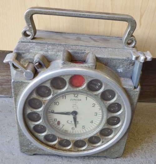 Vintage Junior Natural Antwerp Racing Pigeon clock - Heavy