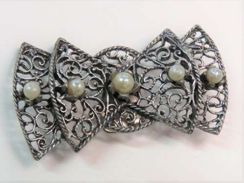 Vintage MUSI shoe or scarf brooch with filigree