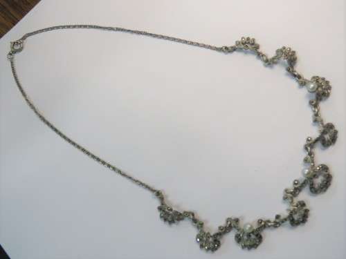 Sterling silver and marcasite necklace - Weighs: 16.0g