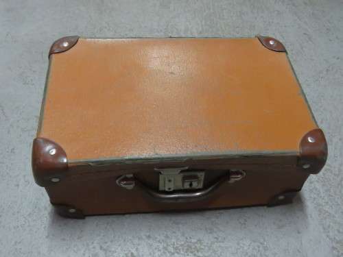 Vintage 'My first school case" suitcase - 19.5cm x 30cm x 12cm