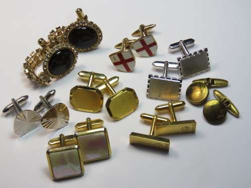Collection of 8 pairs of vintage cufflinks
