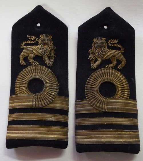 Pair of SA Navy Lieutenant commander rank epaulettes