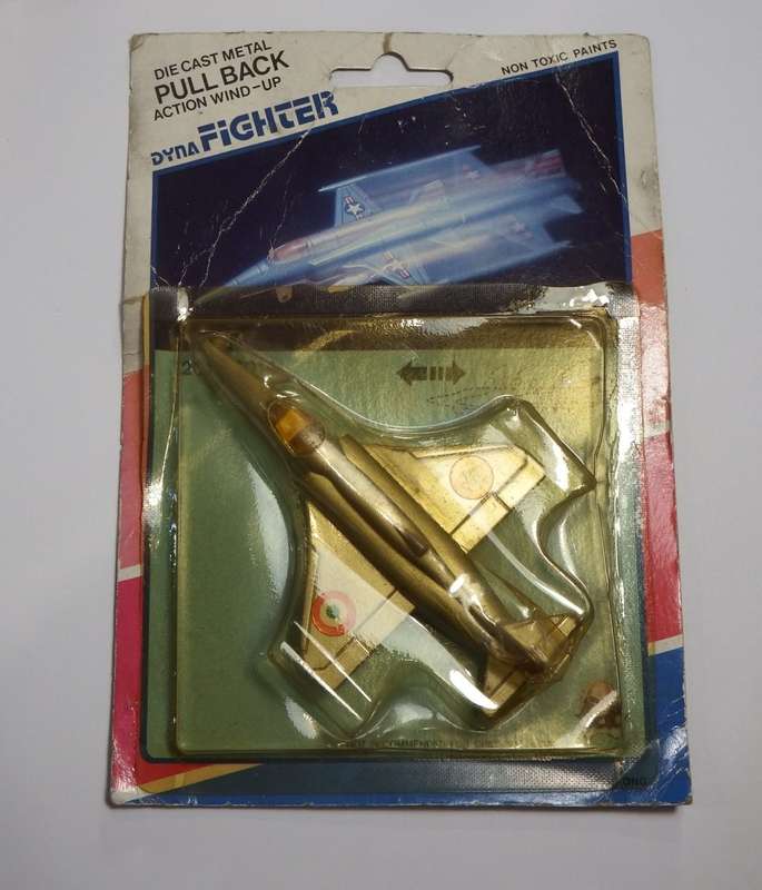 Die Cast Metal Dyna Fighter A-4F Skyhawk - Pull back wind-up 1:175 scale model