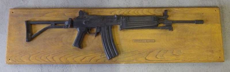 SA Border War R4 Rifle weapon identification foam plaque - Repaired - 33 x 119 cm