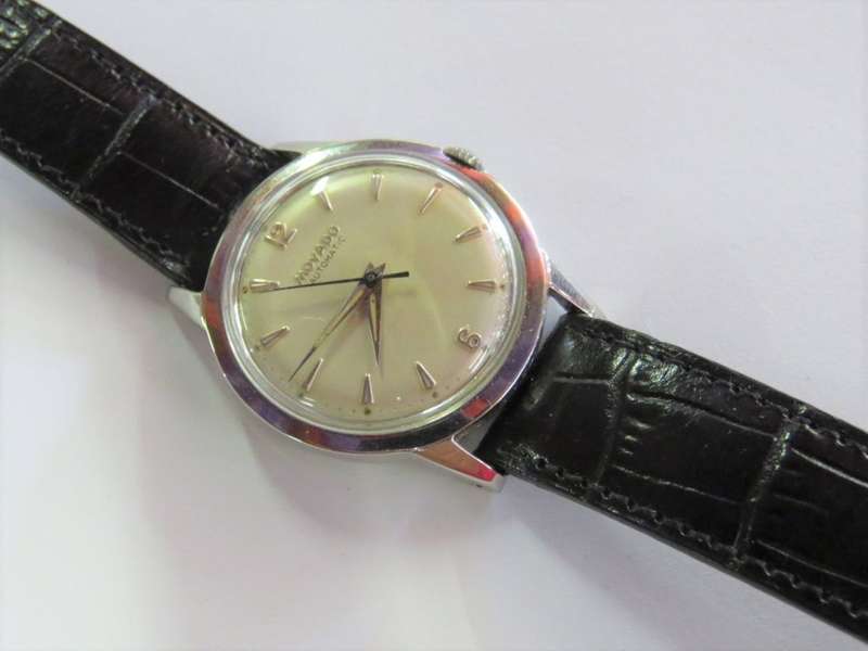 Vintage Movado Automatic mens watch - Excellent working condition - Case serial 9650