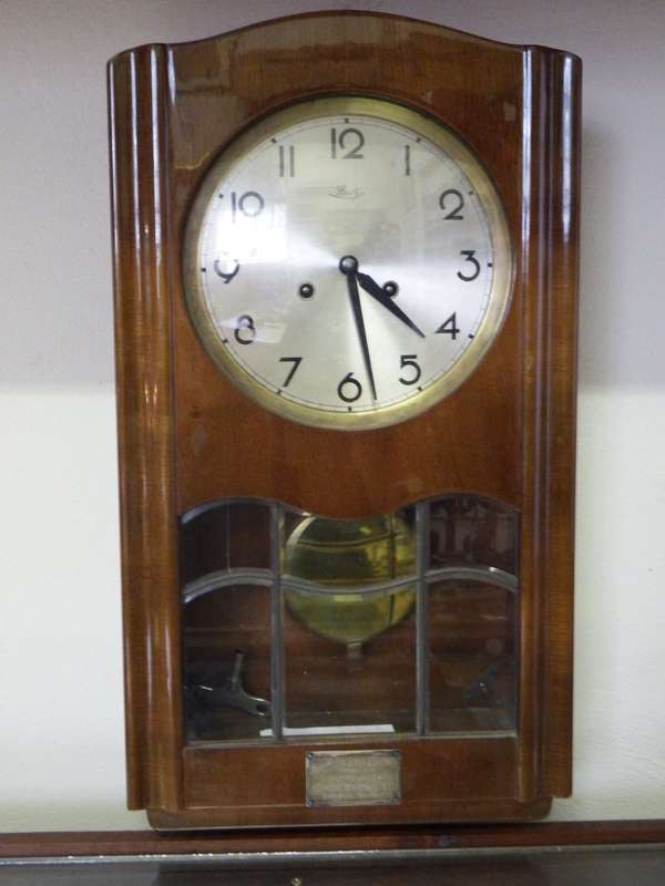 Vintage Sawy wall clock presented to Gert J. Geyser from director and staff of Blue Bell Wrangler