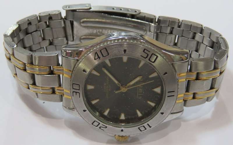 Aramis Quartz mens watch - Working