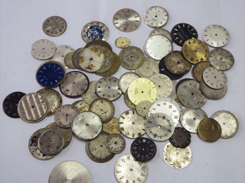 Lot of about 70 vintage watch dials