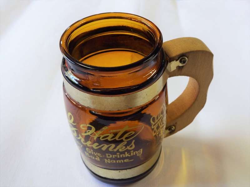 `I hate drunks` comical jug with wooden handle