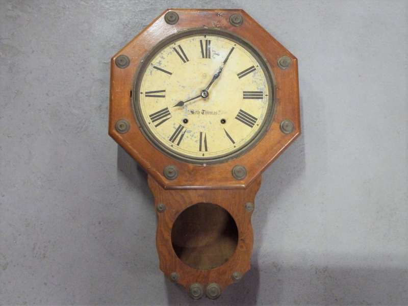 Antique Seth Thomas octagonal wall clock wooden case - Perfect for restoration - No movement