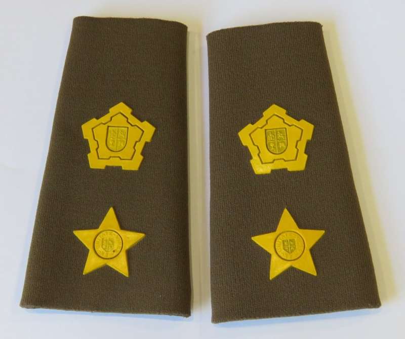 Pair of SADF commandant rank epaulettes