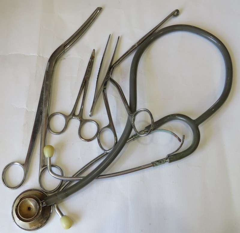Lot of 5 doctors tools
