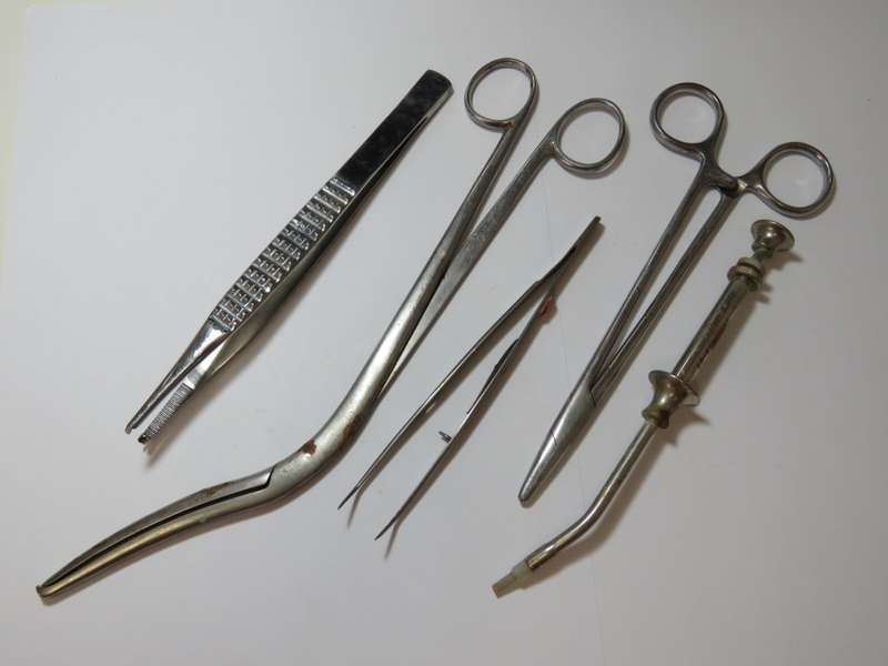 Lot of 5 medical tools
