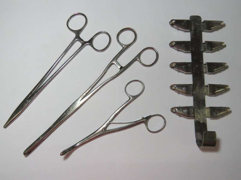 Lot of 4 medical tools