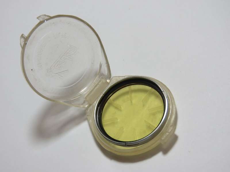 Vintage Kenko Y1 photographic lens filter