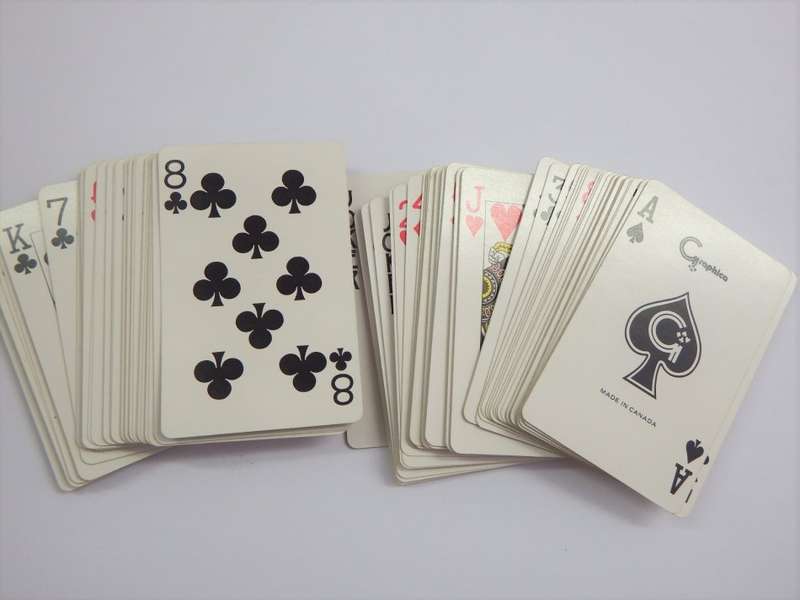 Tavern on the green double deck of cards
