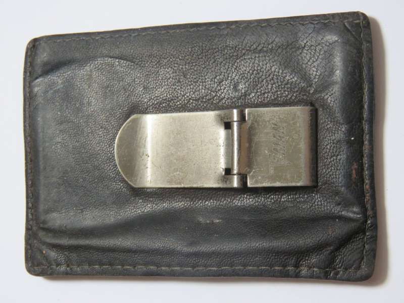 T-Man leather card clip on pouch