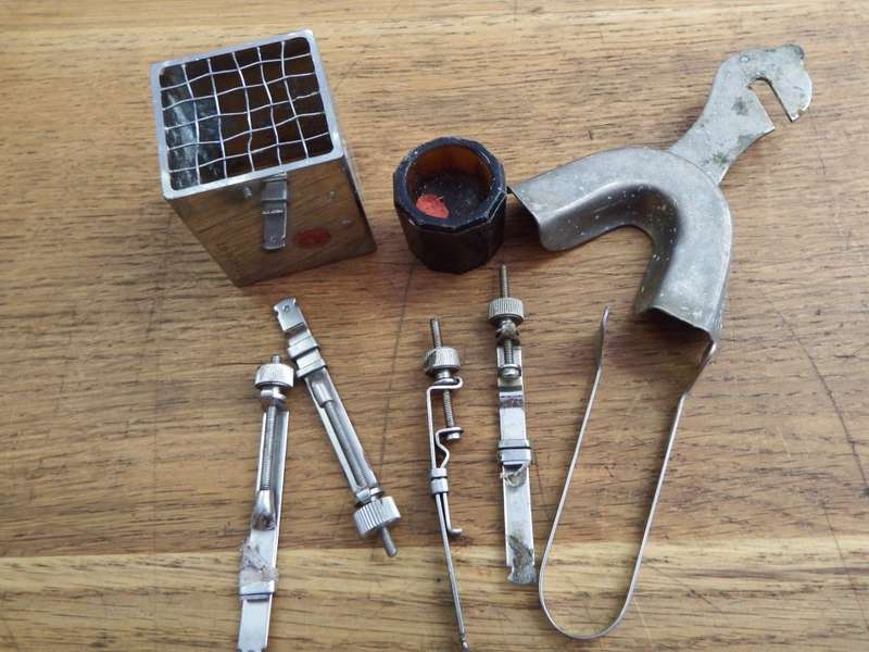 Lot of 8 dentist tools
