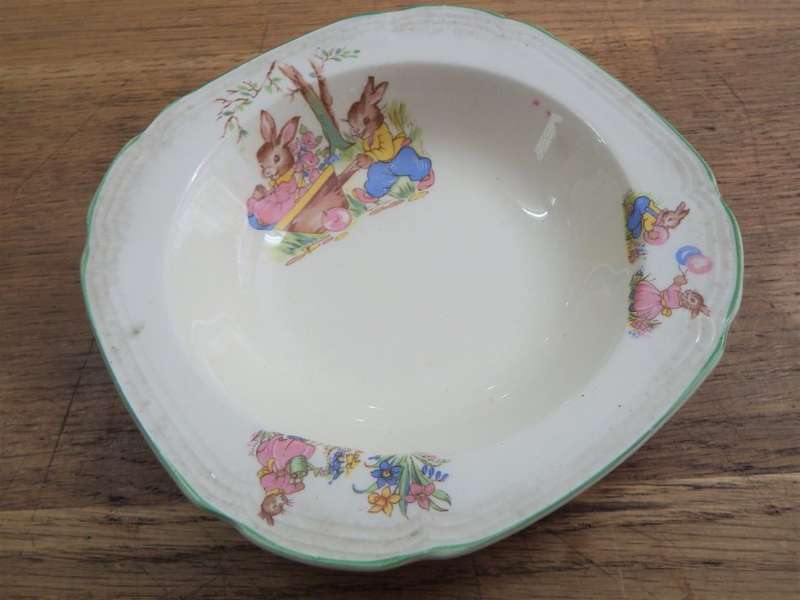 Alfred Meakin bunnies porridge bowl