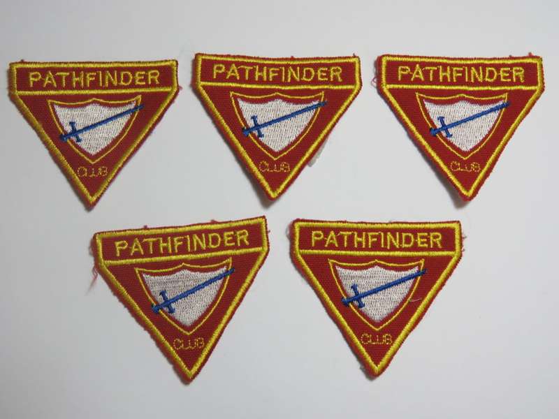 Lot of 5 Pathfinder club cloth badges