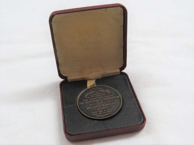 1874-1954 Sir Winston Churchill 80th birthday bronze commemorative medallion