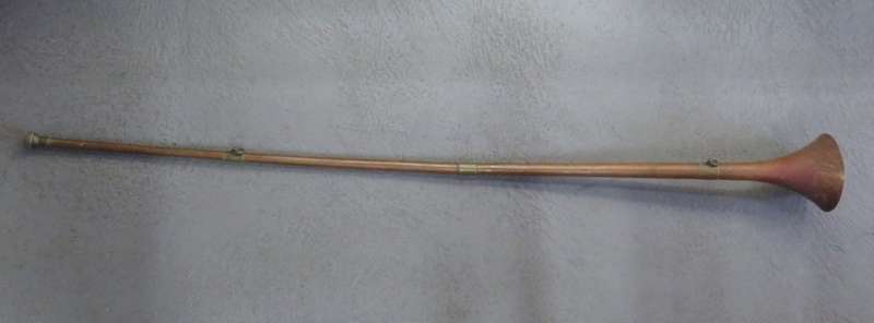 Vintage brass trumpet - Length 112 cm