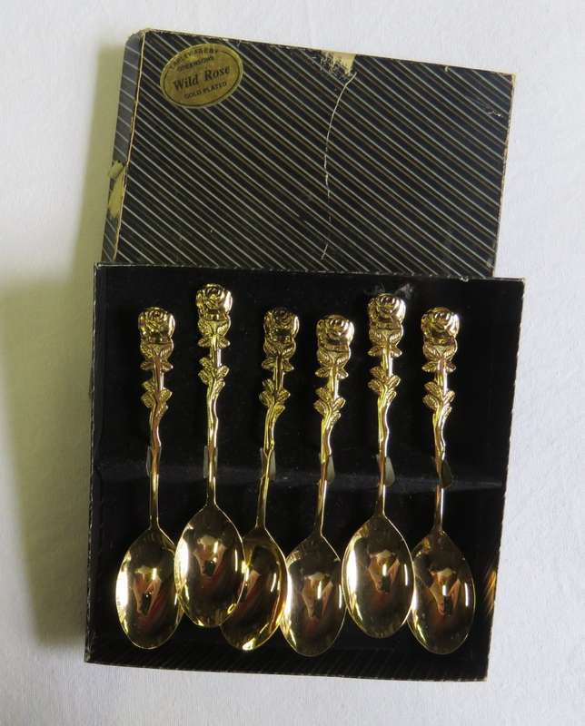 Set of 6 vintage Wild Rose goldplated teaspoons