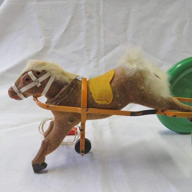 Vintage Pull toy Horse with large green wheels - Made in US Zone Germany post WW2 - Rope 76 cm