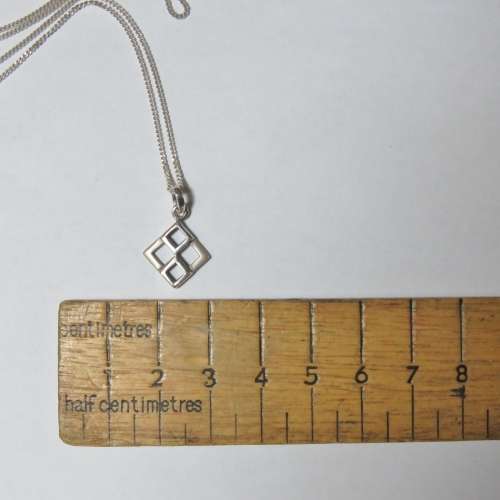 Sterling silver necklace and pendant - Weighs 3,3 grams