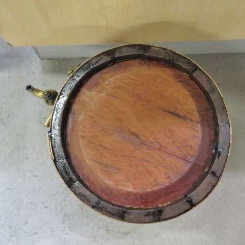 Vintage upright wine barrel with stand - Length 23 cm - Base 23 x 23 cm