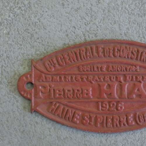 1926 Pierre Hiard construction metal makers plate