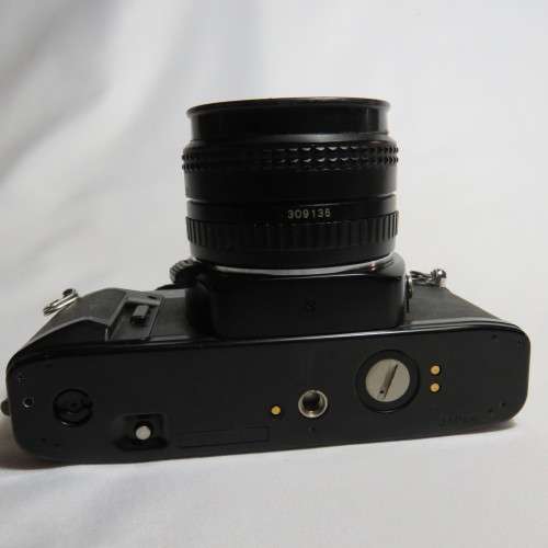 Vintage Ricoh KR-10x 35mm camera with XR Rikenon 1:2.2 55mm lens