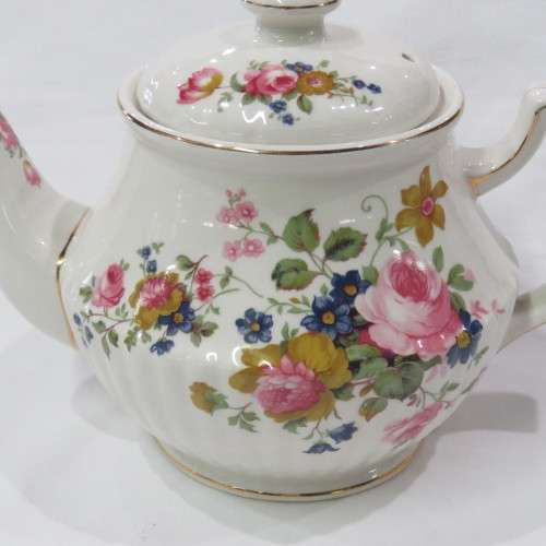 Vintage Sadler flower pattern tea pot