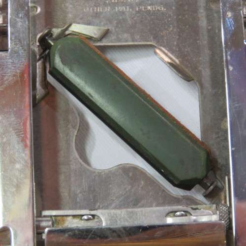 Vintage Allegro Mod.L razor blade sharpener in box
