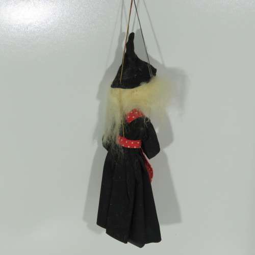 Pelham Puppets SM Witch marionette in box